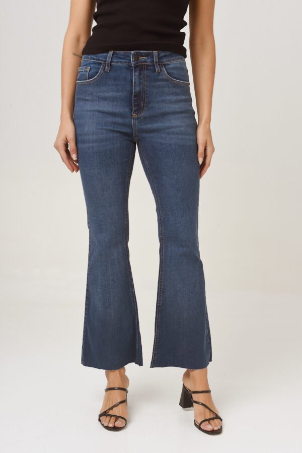 Crop Blue