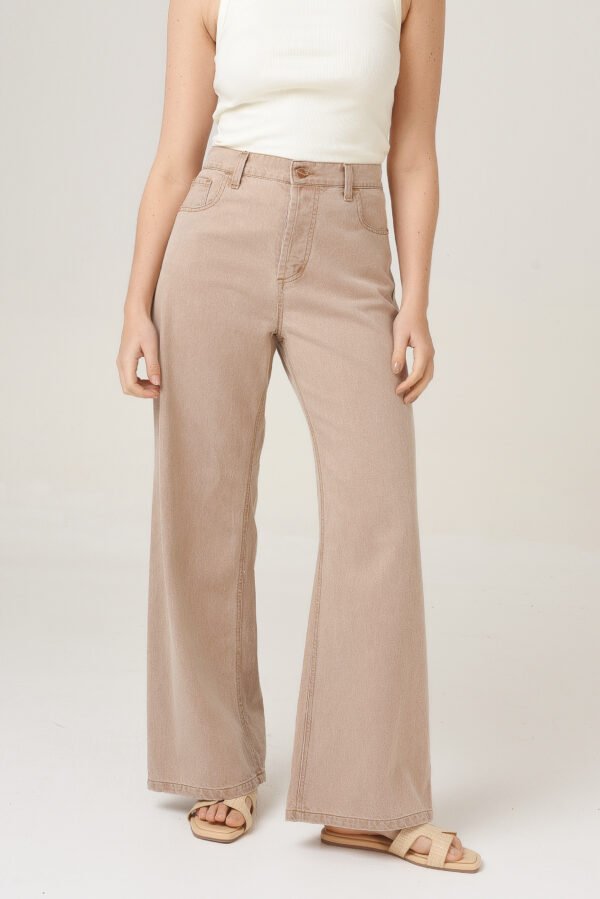 Wide Camel Wash