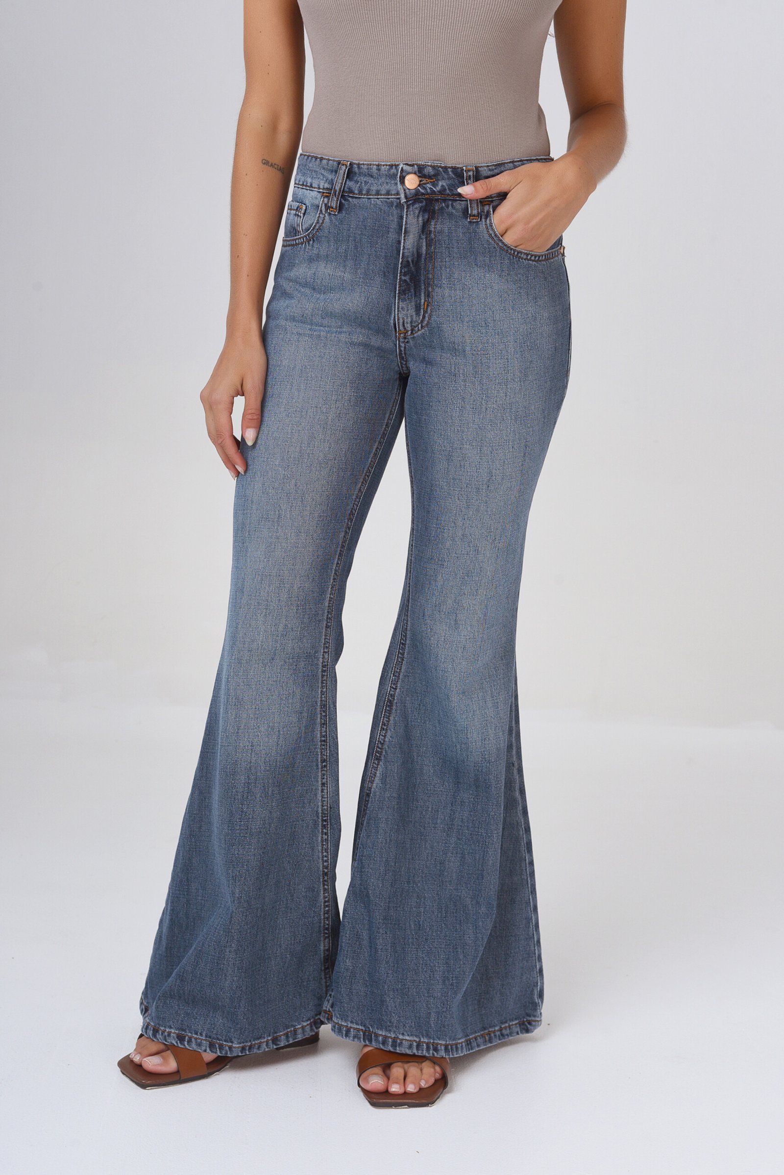 Mega Flare Blue